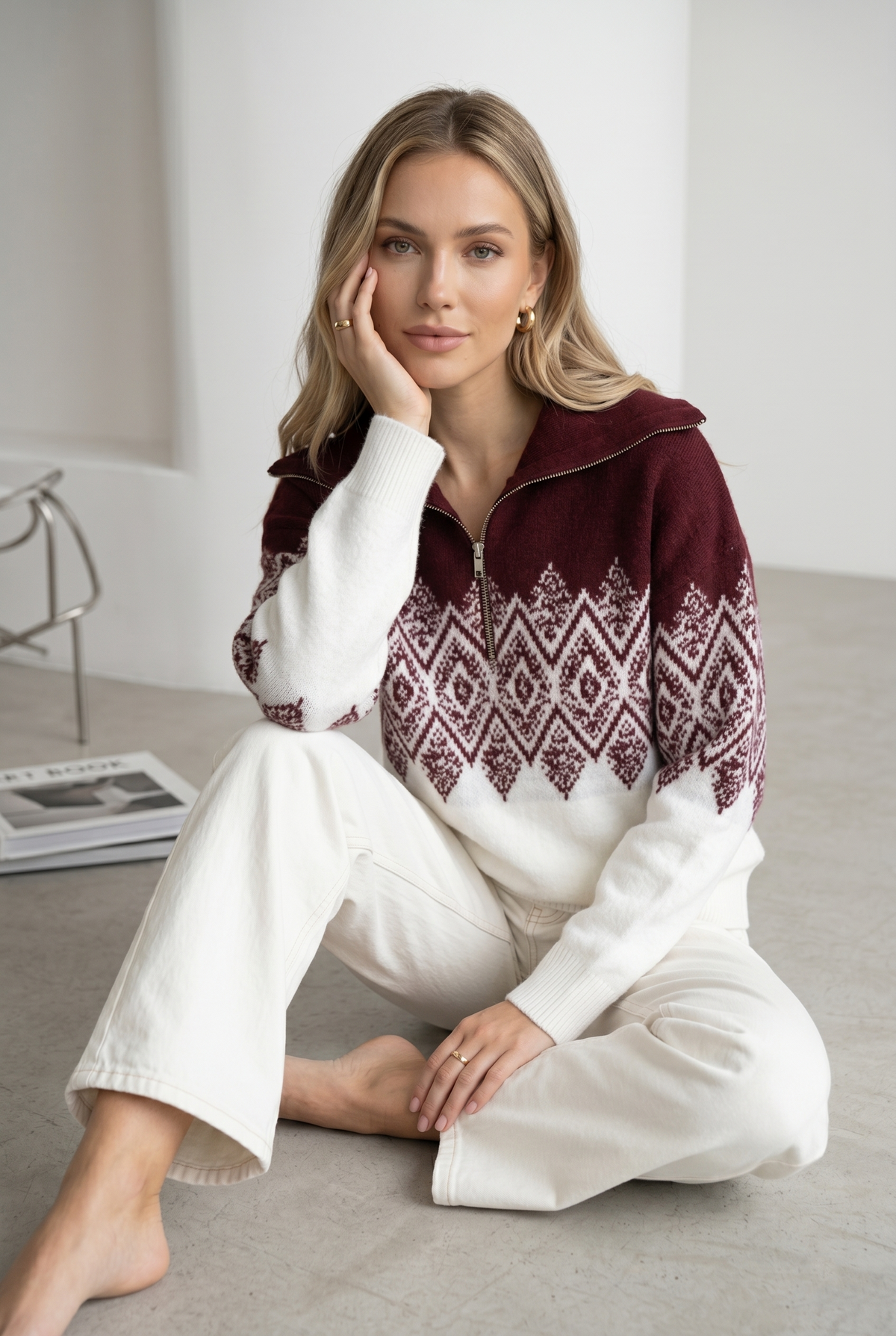 Pull zippé motif géo