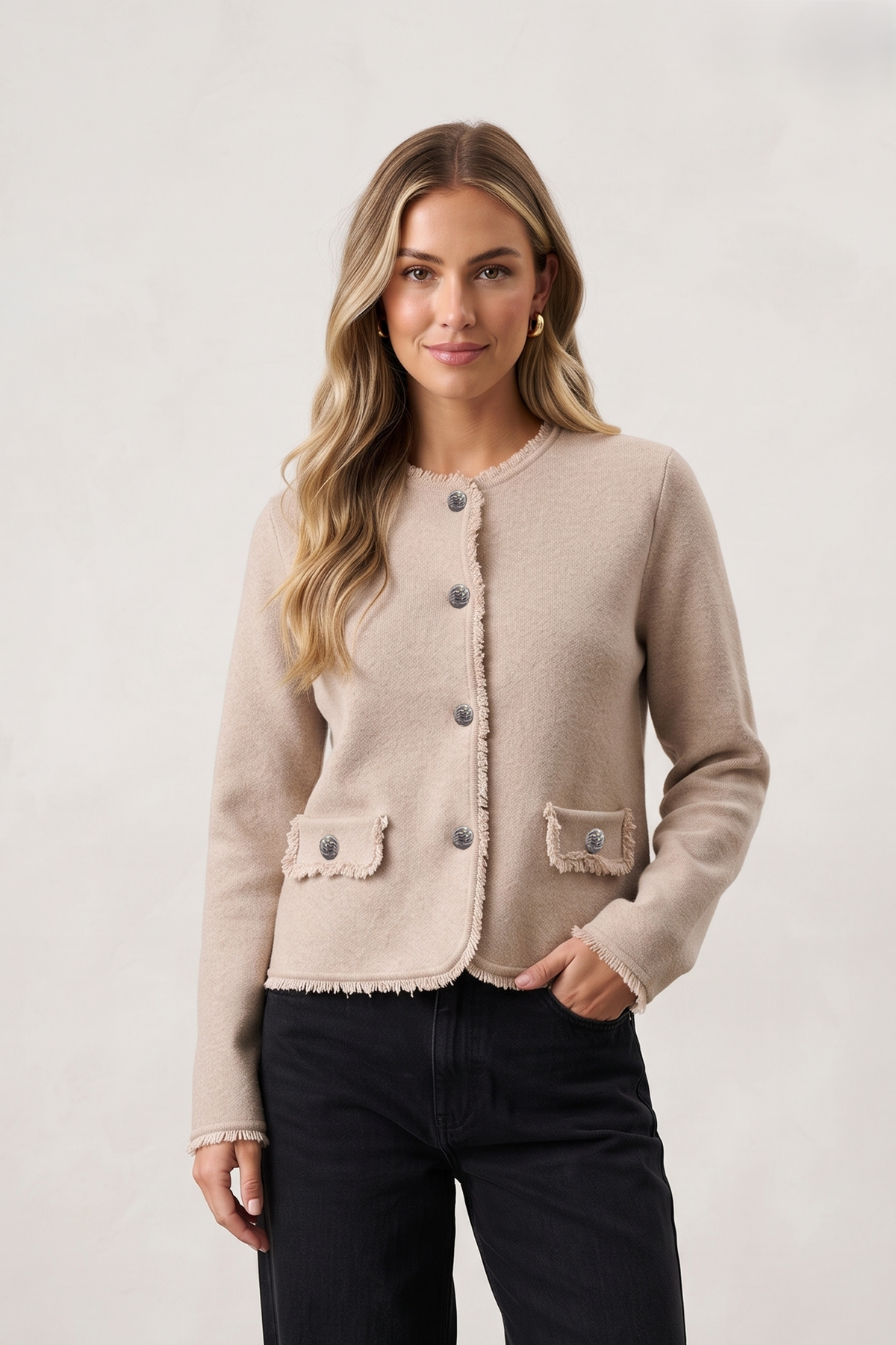 Gilet boutonné effiloché